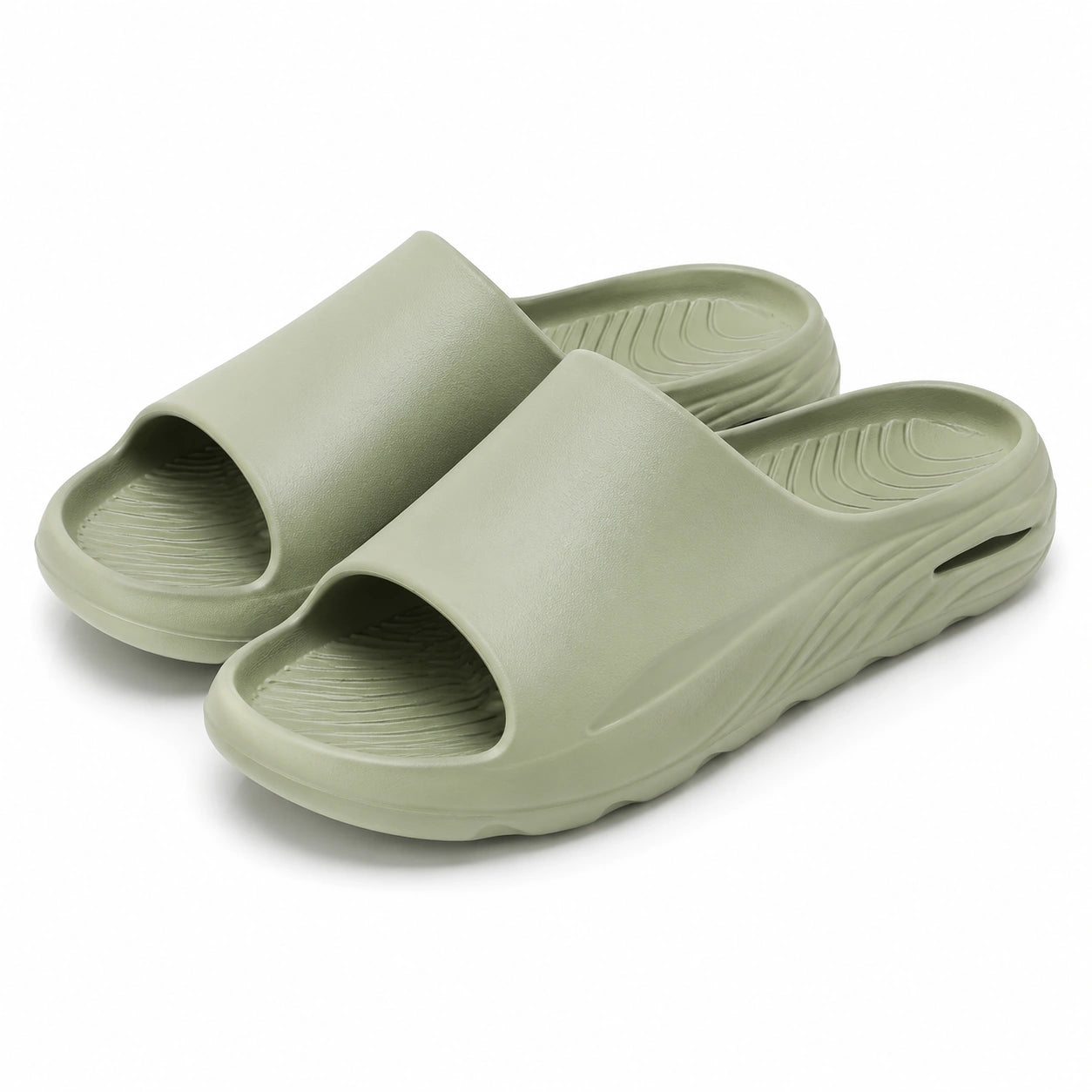 Badeschuhe Größe 40/41 aus Schaumstoff in Salbeigrün mit rutschfester Sohle