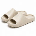 Pantoletten Größe 40/41 aus EVA in Creme mit profilierter Sohle