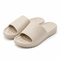 Badeschlappen Größe 42/43 aus Kunststoff Beige für Bad und Freizeit mit Profilsohle